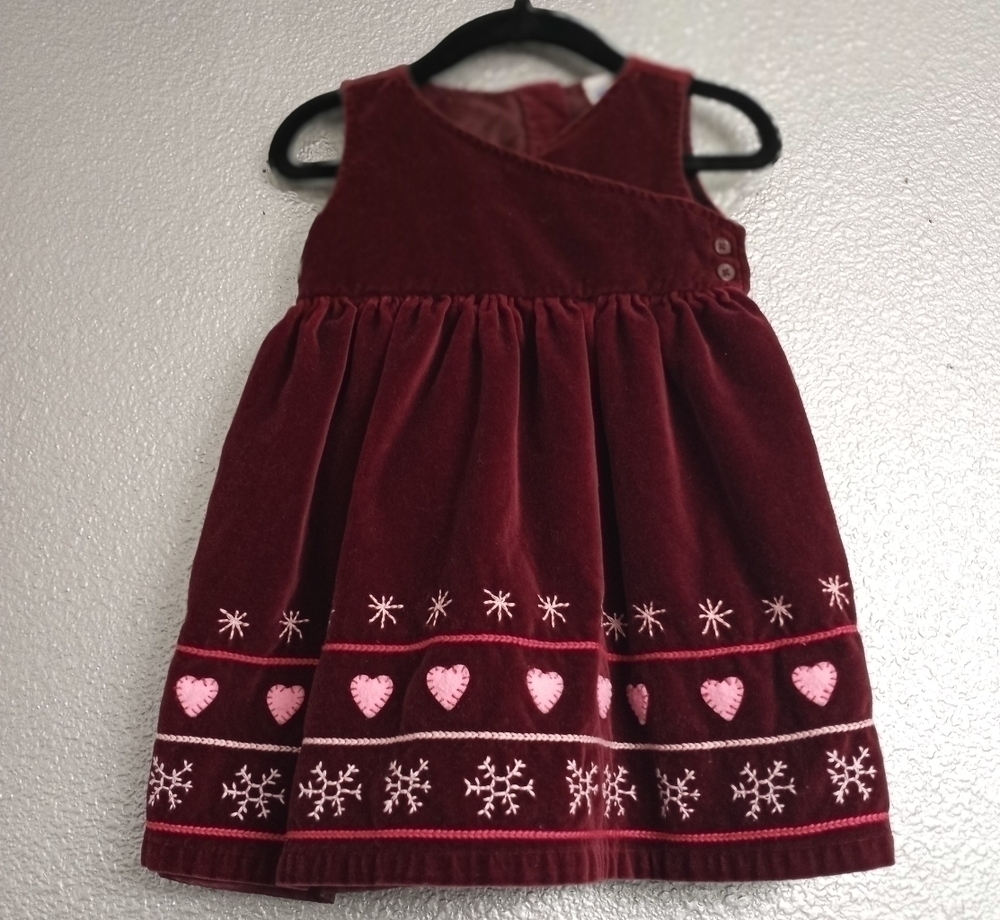 Old Navy Velour Baby Dress.   Size M (6-12)months